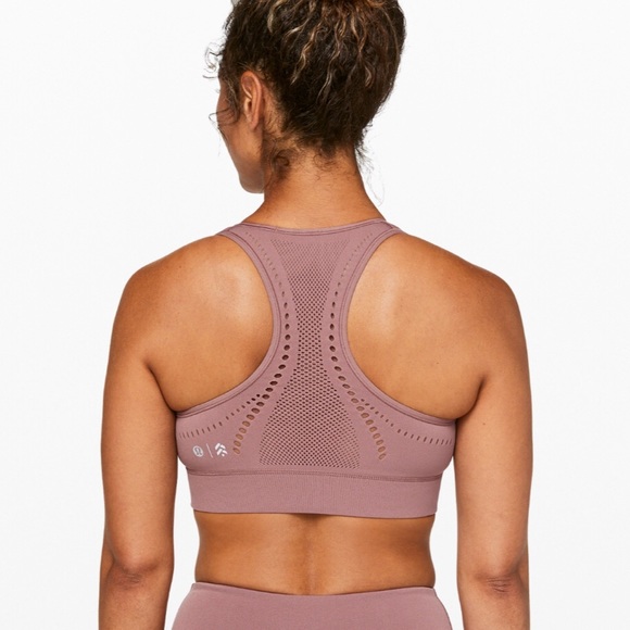New lululemon Bra - Picture 3 of 4